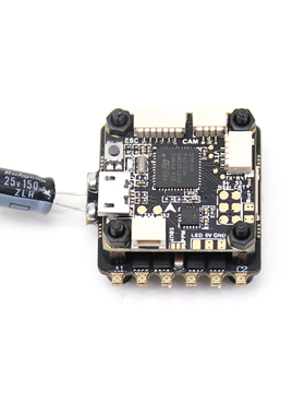 TCMM 穿越机F4飞行控制器OSD和20A Blheli_S 2-4S 4合一电调20*20
