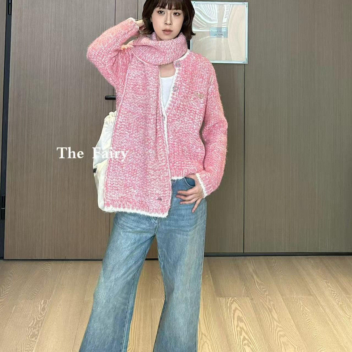 粉色针织开衫外套女2025年冬季新款短上衣名媛小香风时尚气质热销