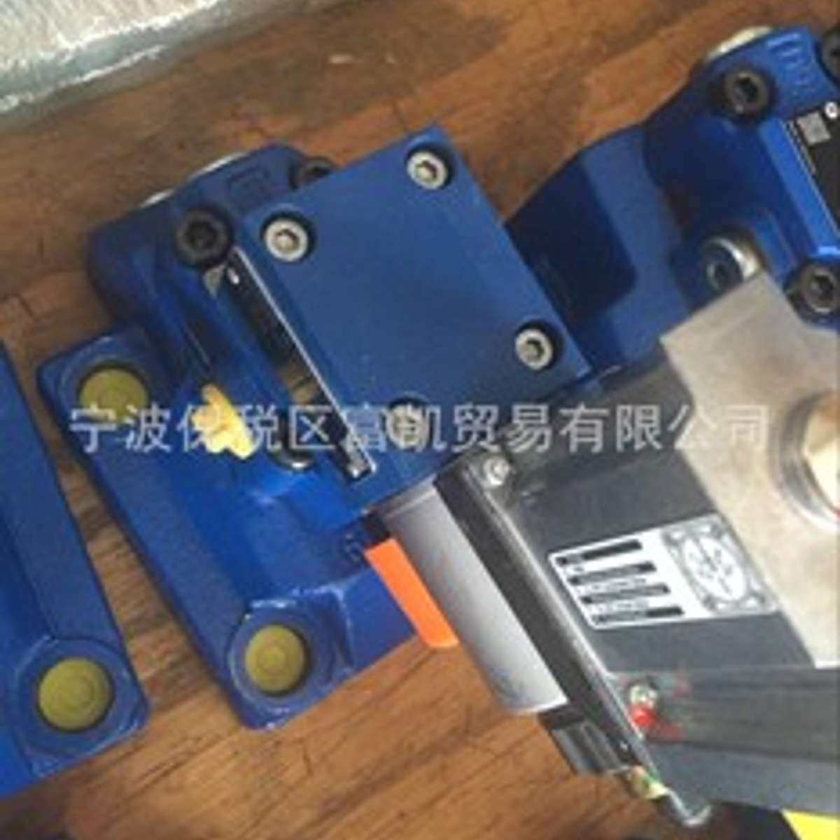 0811402043 DBE6X-1X/315G24-8NZ4M