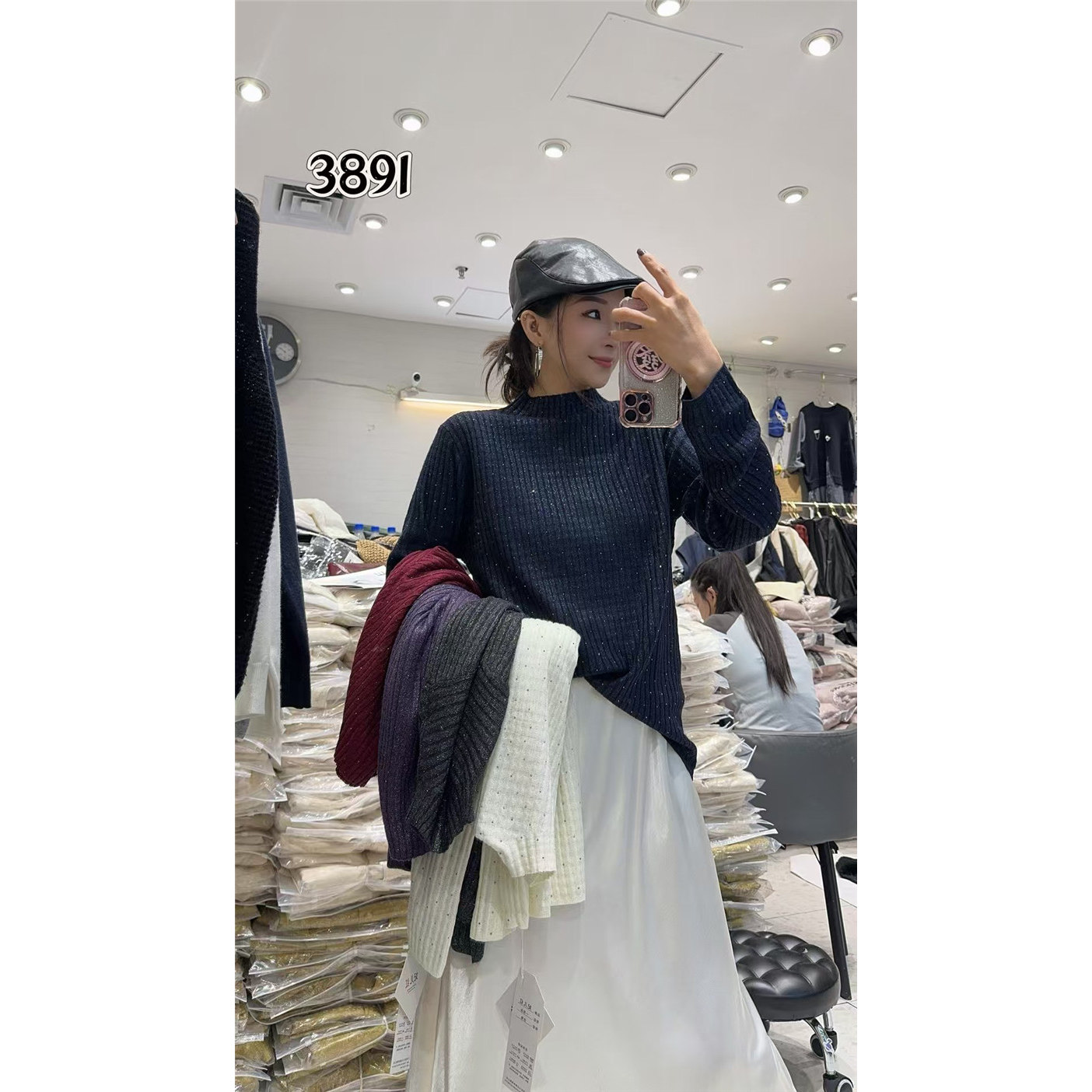 3891妃儿红2025冬季新款大码女装显瘦上衣遮肉毛衣打底针织小衫