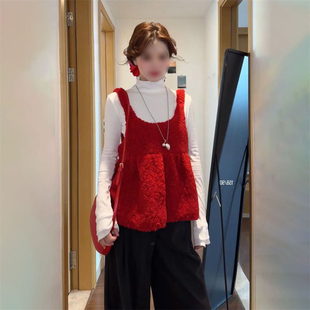 法式甜美减龄气质红色吊带背心女学生秋冬新款长袖打底衫两件套装