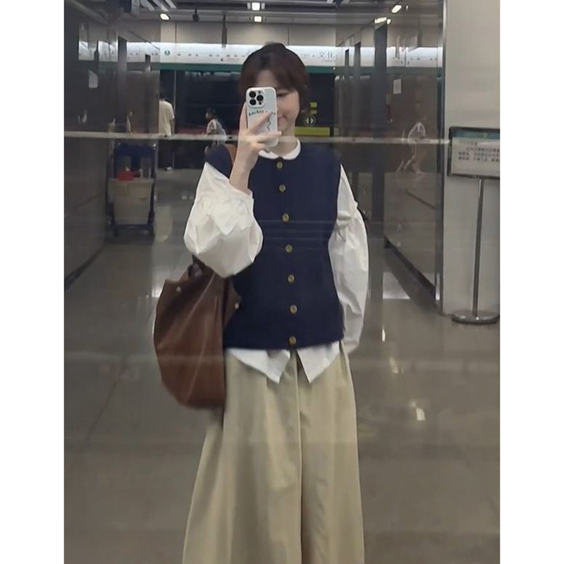 简约通勤风穿搭一整套藏青色马甲开衫女+百搭长袖衬衫+高腰半身裙