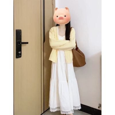 奶黄色针织开衫女白色吊带连衣裙