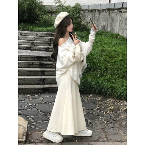 一字肩针织毛衣+松紧腰半身裙