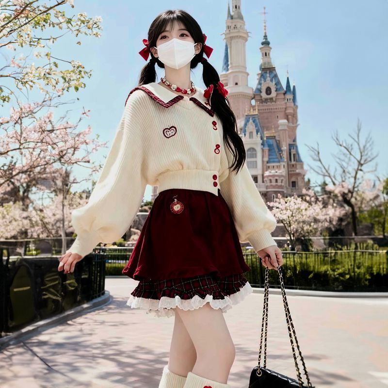 甜美多巴胺穿搭圣诞新年氛围感软妹翻领短款上衣女搭配假两件短裙