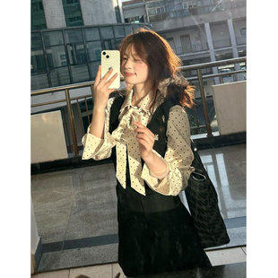 女搭配黑色背心连衣裙夏季 韩系甜美富家千金蝴蝶结波点衬衫 两件套
