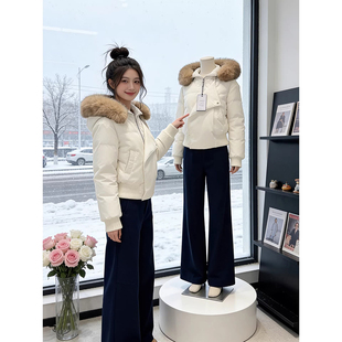 韩系设计感毛领派克服羽绒棉服女短款高级感版型巨好看短款外套潮