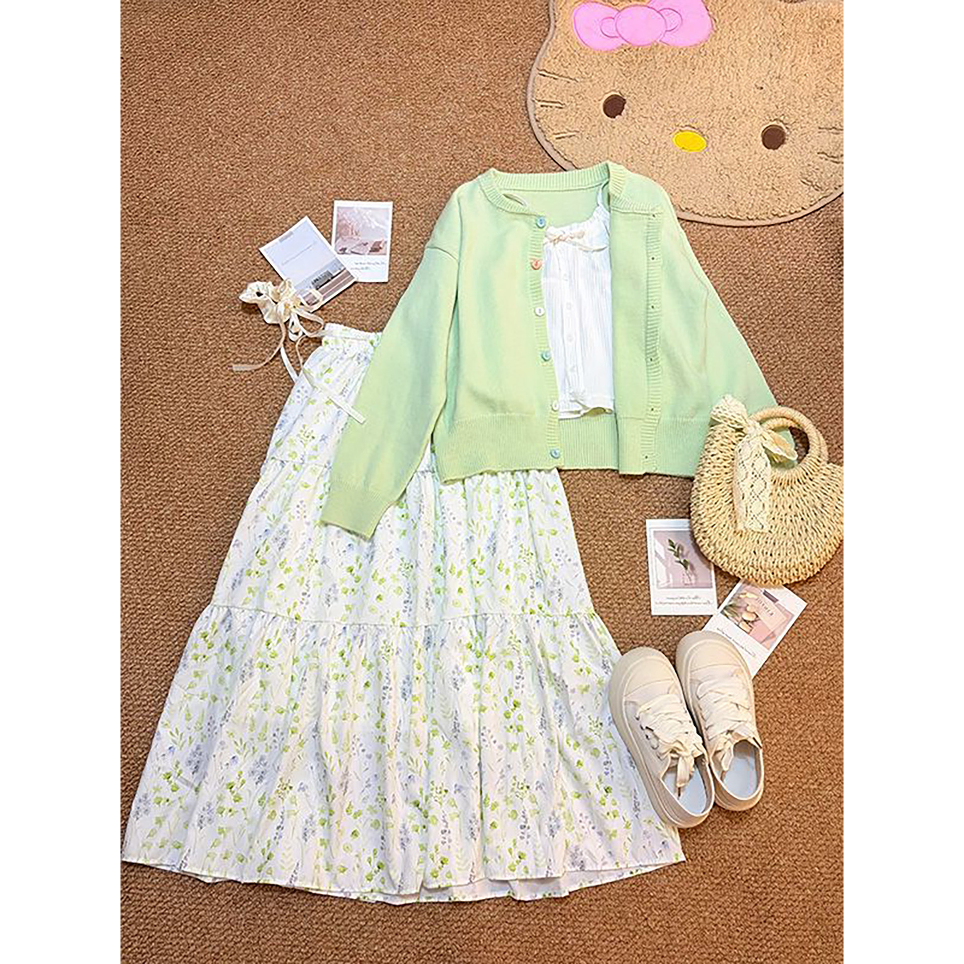 2026春季新款小清新穿搭绿色开衫+吊带上衣+碎花半身裙女三件套装