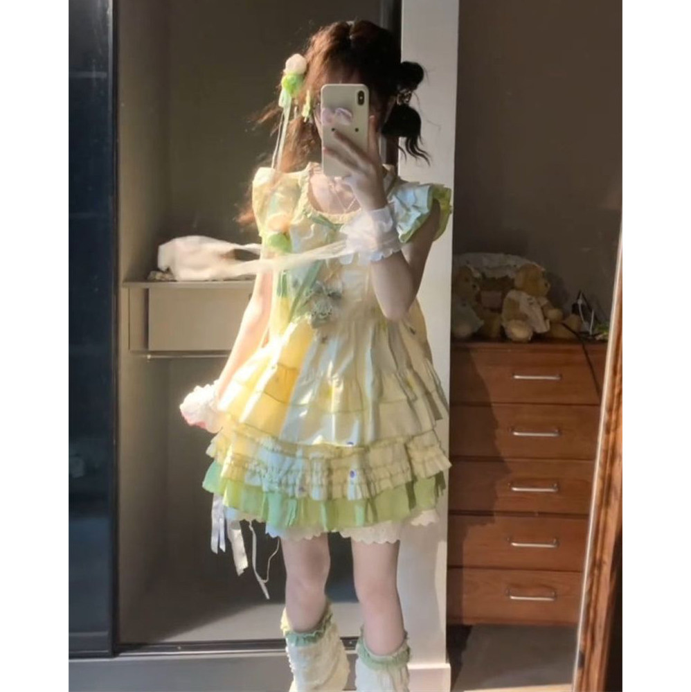 夏季新款法式可爱少女小飞袖撞色上衣搭配高腰蛋糕短裙女两件套装