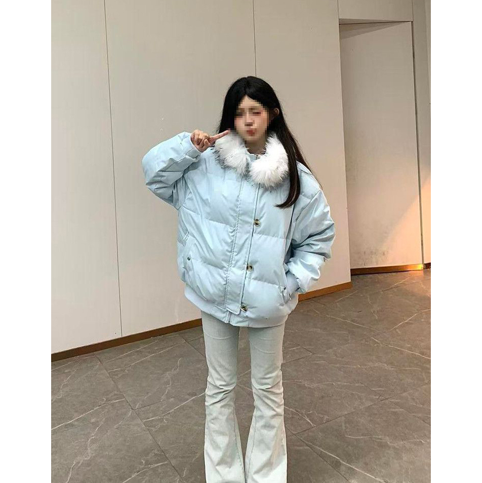 百搭蓝色毛领棉服外套