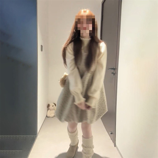 温柔气质风一整套U领碎花无袖花苞背心连衣裙搭配长袖针织衫上衣