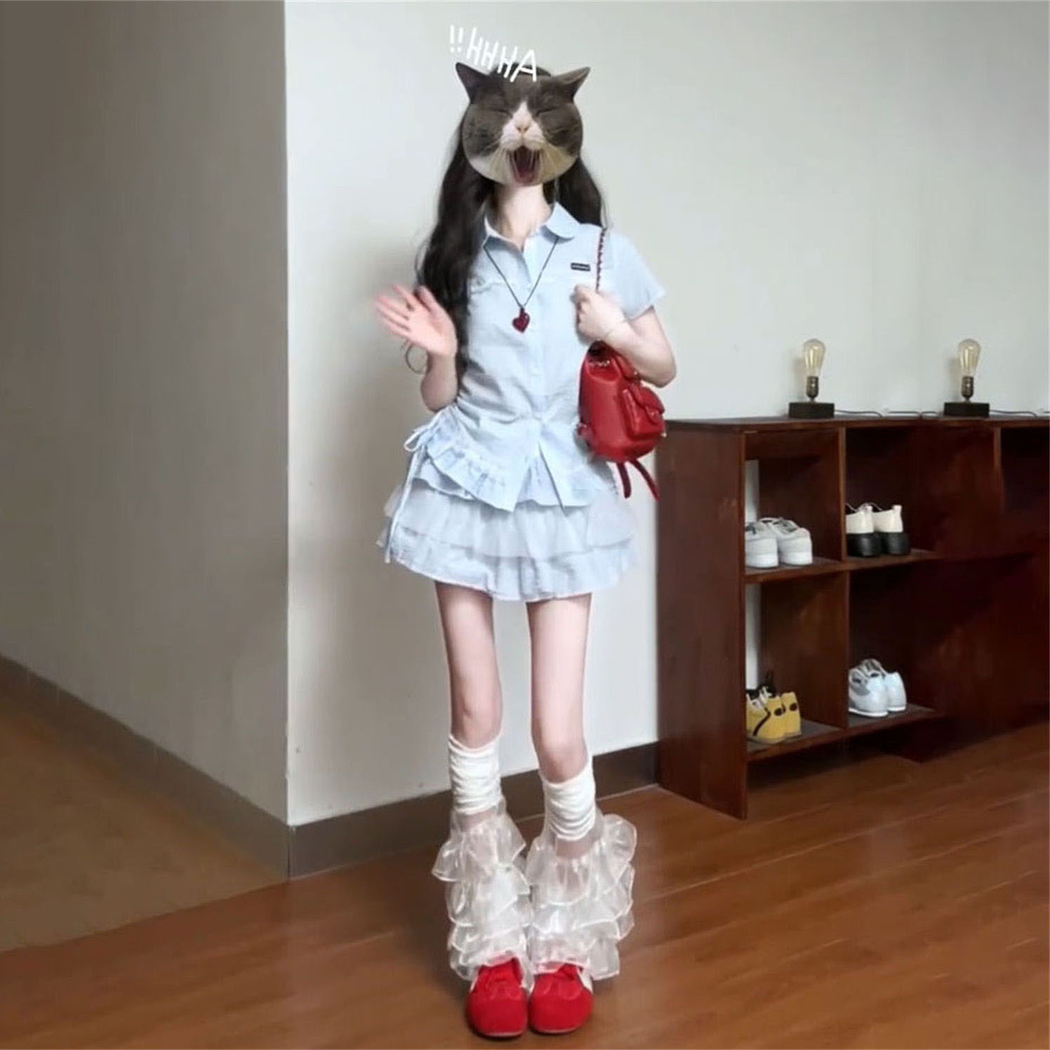 韩版清新学院风格纹蕾丝拼接短袖衬衫女学生搭配蛋糕短裙两件套装