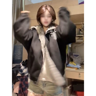 甜酷风十字架复古座山雕毛领棉服女2025冬季新款加厚保暖棉衣外套