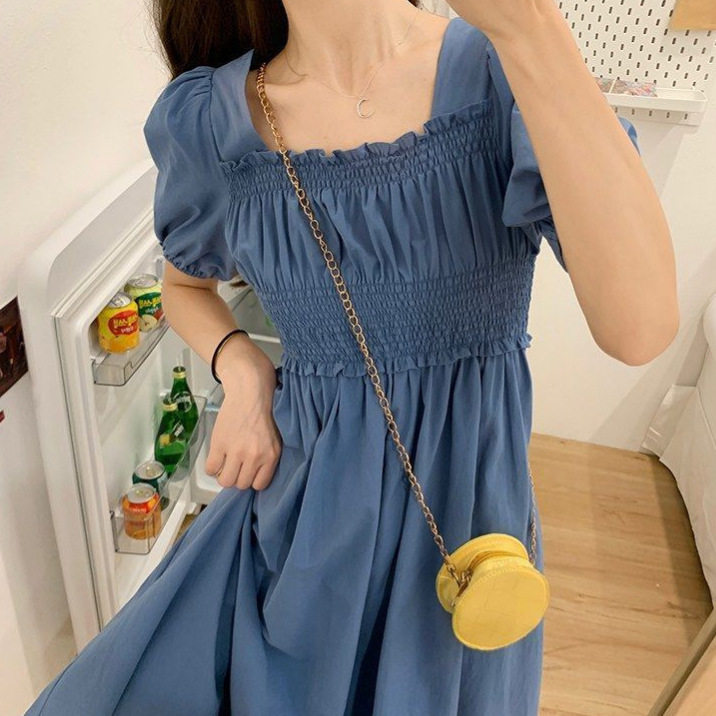 ins温柔锁骨泡泡绣连衣裙女夏季法式中长款收腰气质显瘦连衣裙女