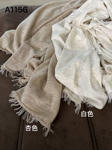 oker章壳儿正品～高支羊毛纯色围巾氛围感26秋冬新款