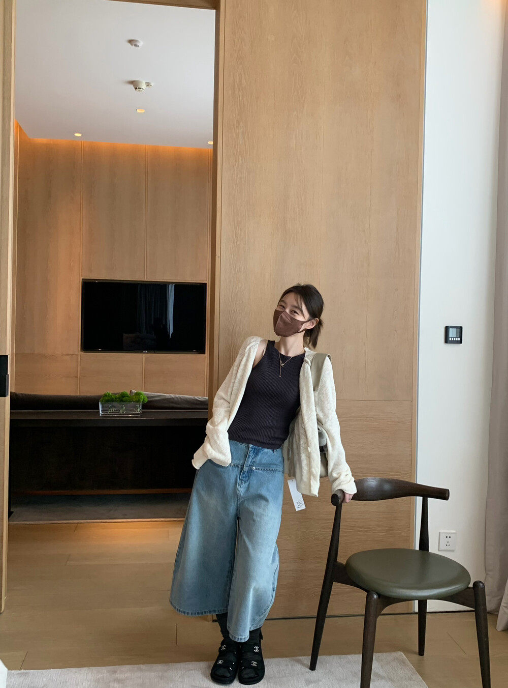 Focuse джинсы укороченные широкие корейский стиль свободные с промывкой голубые 26 весенняя новинка