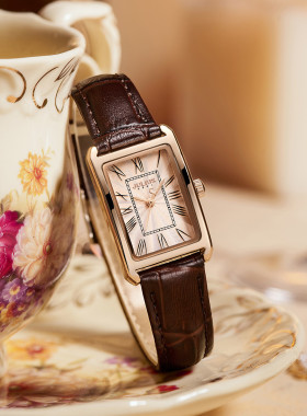 【官方补贴价】聚利时气质时尚轻奢女士小方表高级优雅手表女1338