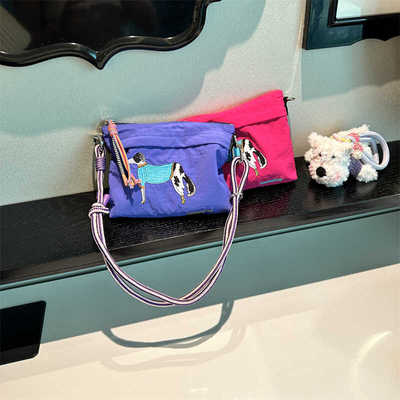 ballchain休闲款小挎包