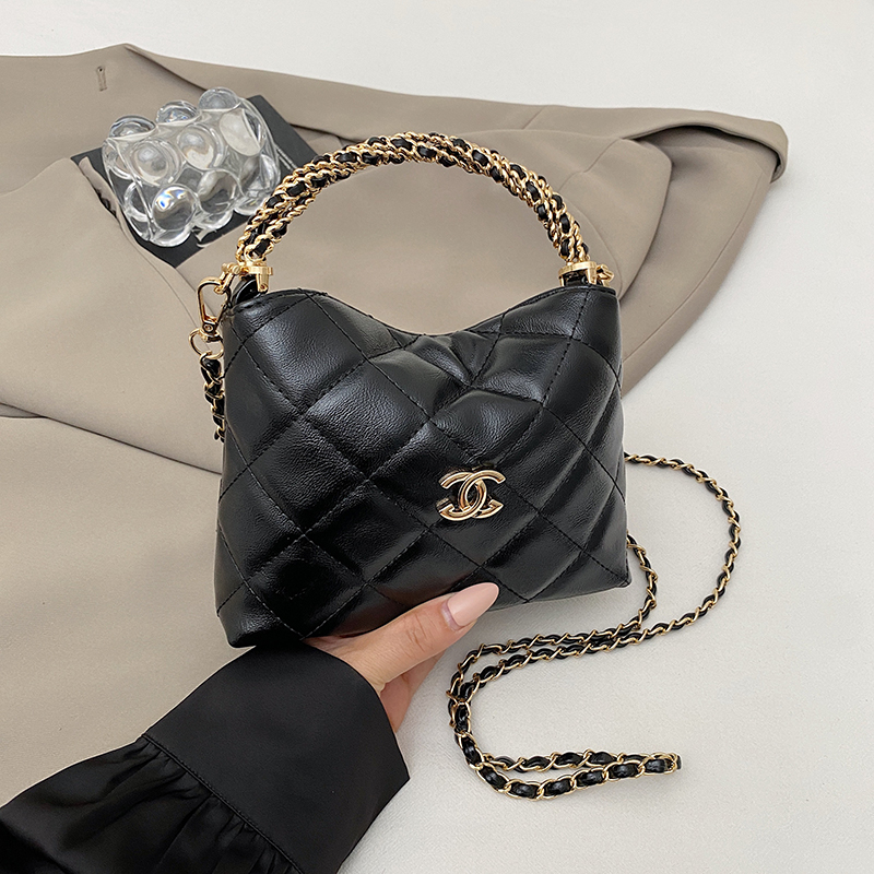 2025新款时尚百搭菱格链条小方包