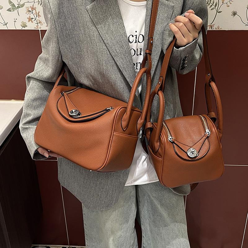 包包2025新款女包琳迪包礼物女包医生包包单肩手提斜挎枕头药箱包