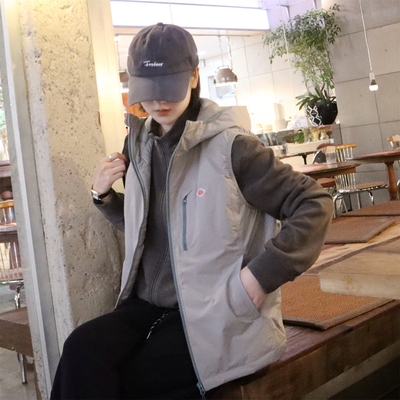 山系户外~机能风休闲立领马甲 防泼水面料！秋冬夹棉连帽无袖外套