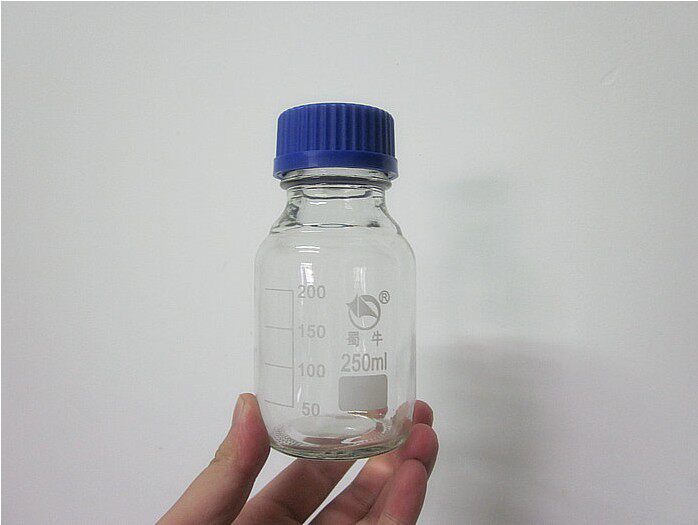 蜀牛 250ml蓝盖玻璃试剂瓶 刻度样品瓶 兰盖100 250 500 1000ml