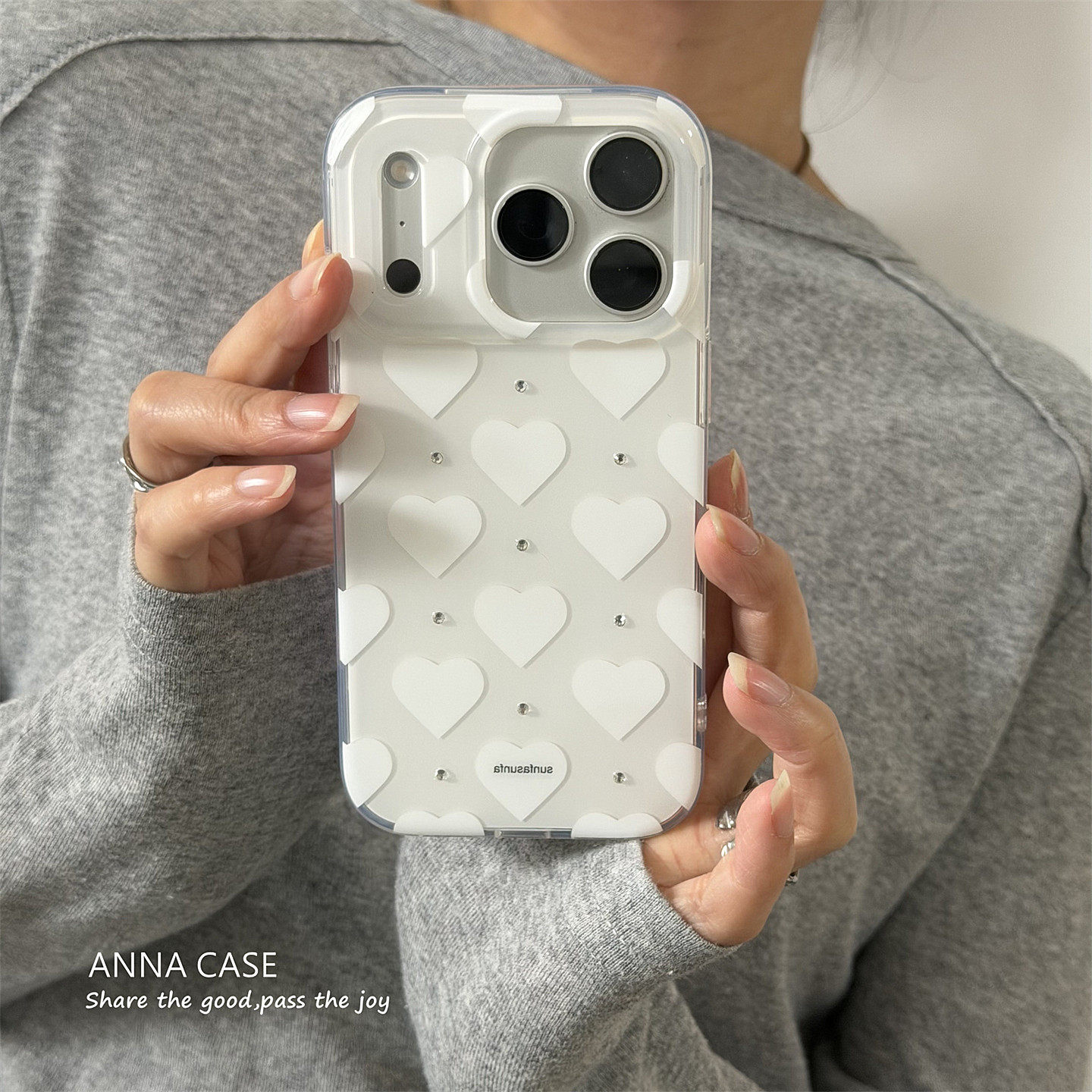 ANNACASEins韩系少女白色爱心立体闪钻适用苹果17promax手机壳iphone14全包17pro新款15软16promax防摔保护套