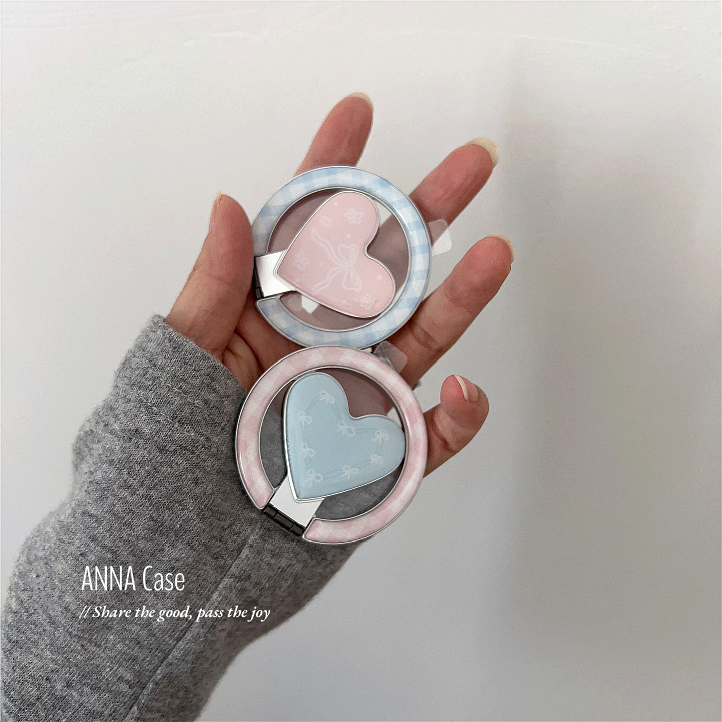 少女粉蓝格纹爱心折叠磁吸支架