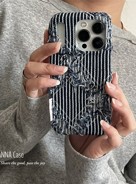 ANNACASE秋冬深蓝牛仔条纹毛絮手机壳适用iphone17promax苹果14少女17pro新款15pro软壳16Promax防摔保护套16
