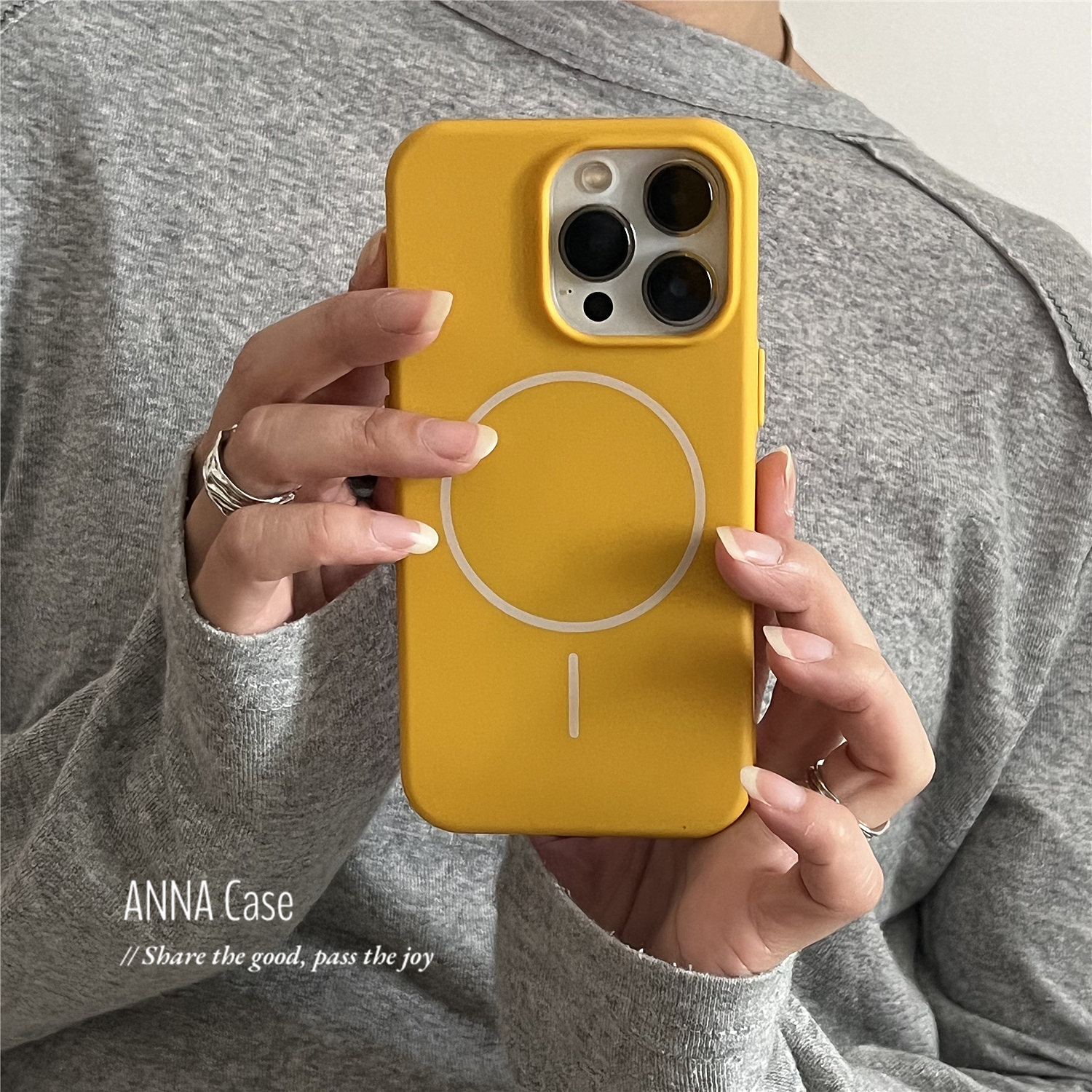 ANNACASE简约小众姜黄色磁吸手机壳适用iphone16promax苹果15pro磨砂硅胶14新款16pro软壳13Promax防摔保护套