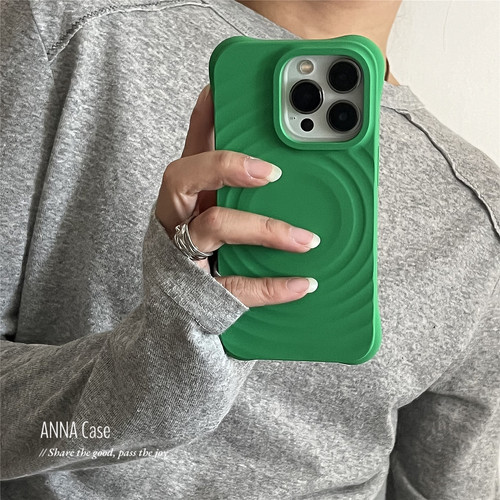 高级深绿色波漾磁吸17pro手机壳