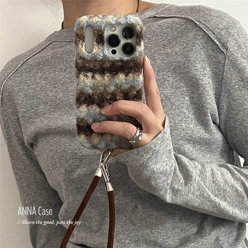 秋冬蓝棕条纹卷毛绒手拎绳手机壳