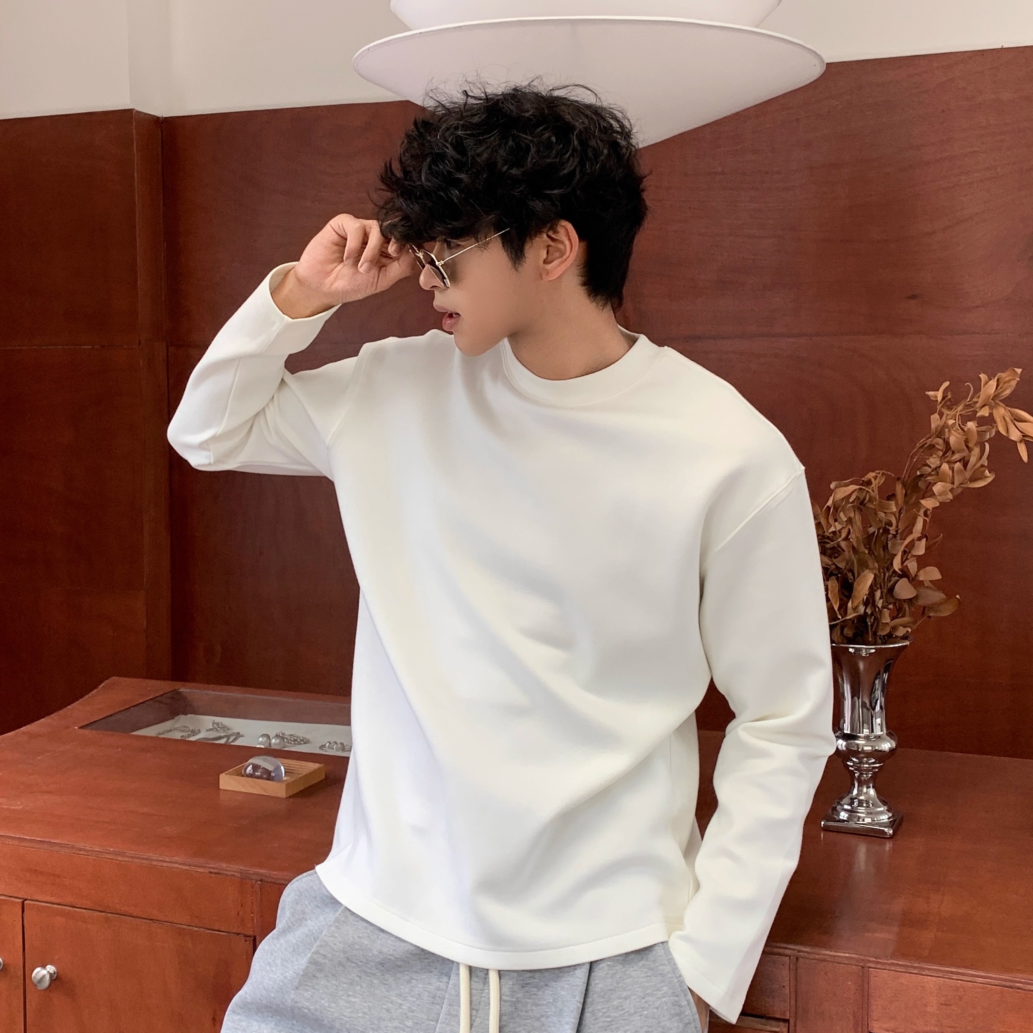 秋冬新款简约羊毛情侣打底潮T恤