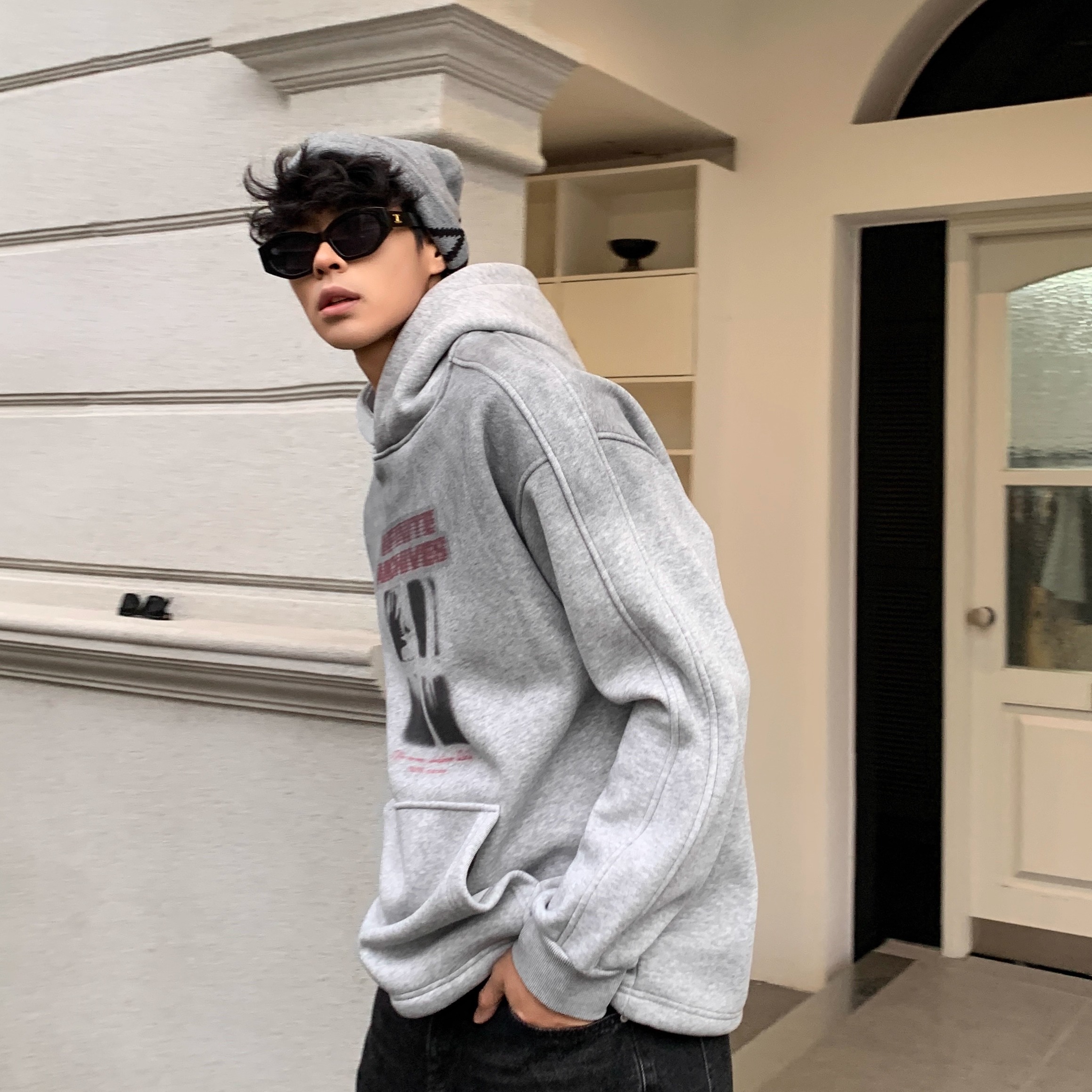 直喷洗水宽松情侣连帽加绒卫衣