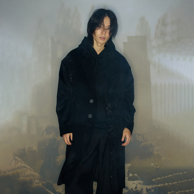 暗纹提花刺绣拼接夹克外套