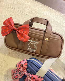 国内现货日本三丽鸥hellokitty蝴蝶结笔袋手提化妆包简约笔袋