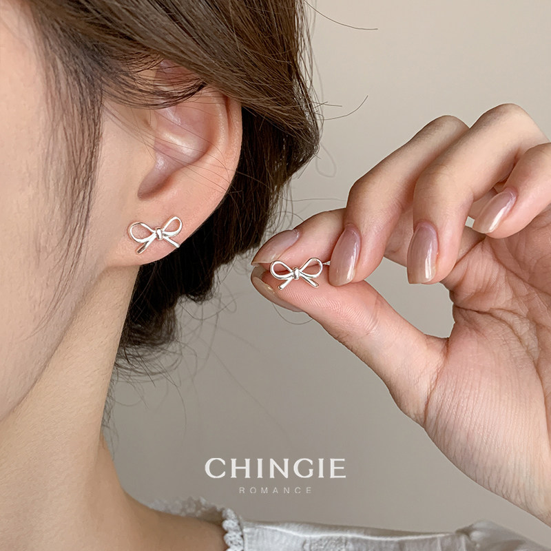 简约银色蝴蝶结耳钉2026年新款爆款小巧精致耳饰百搭通勤无洞耳夹,饰品/流行首饰/时尚饰品新,耳夹,淘宝优惠券,粉丝福利购,淘宝优惠卷