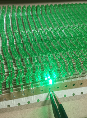 3mm绿发绿编带F3翠绿直编DIP编带T/B绿色AI机器插件用LED灯珠