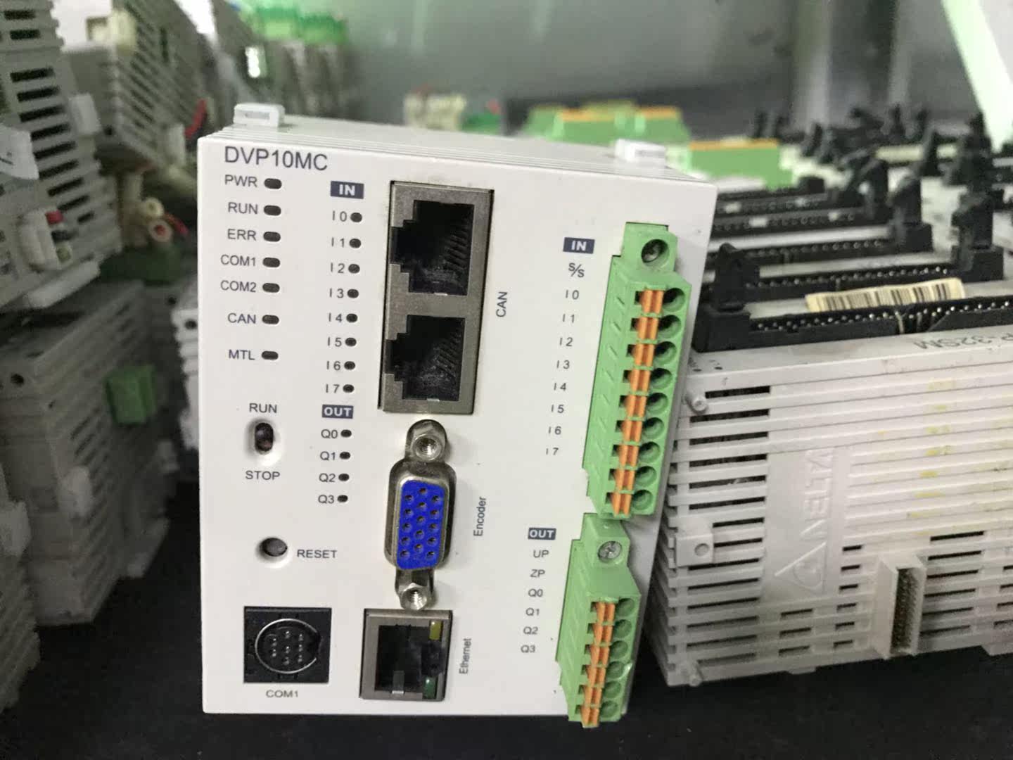 9成新原装拆机台达 DVP10MC11T总线高速运动控制主机 功能包好