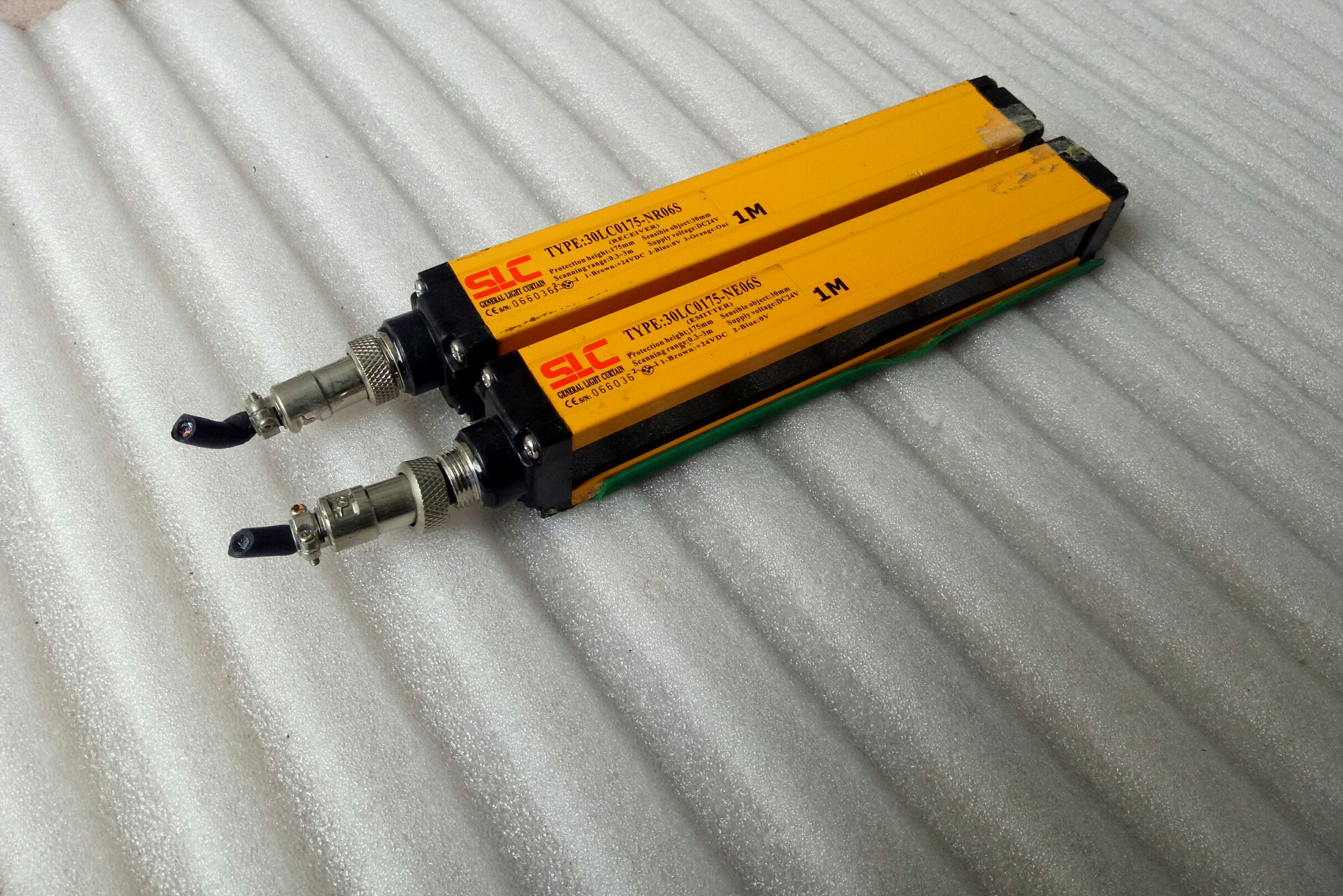 施莱格SLC安全光栅30LC0175-NE06S+NR06S光幕传感器