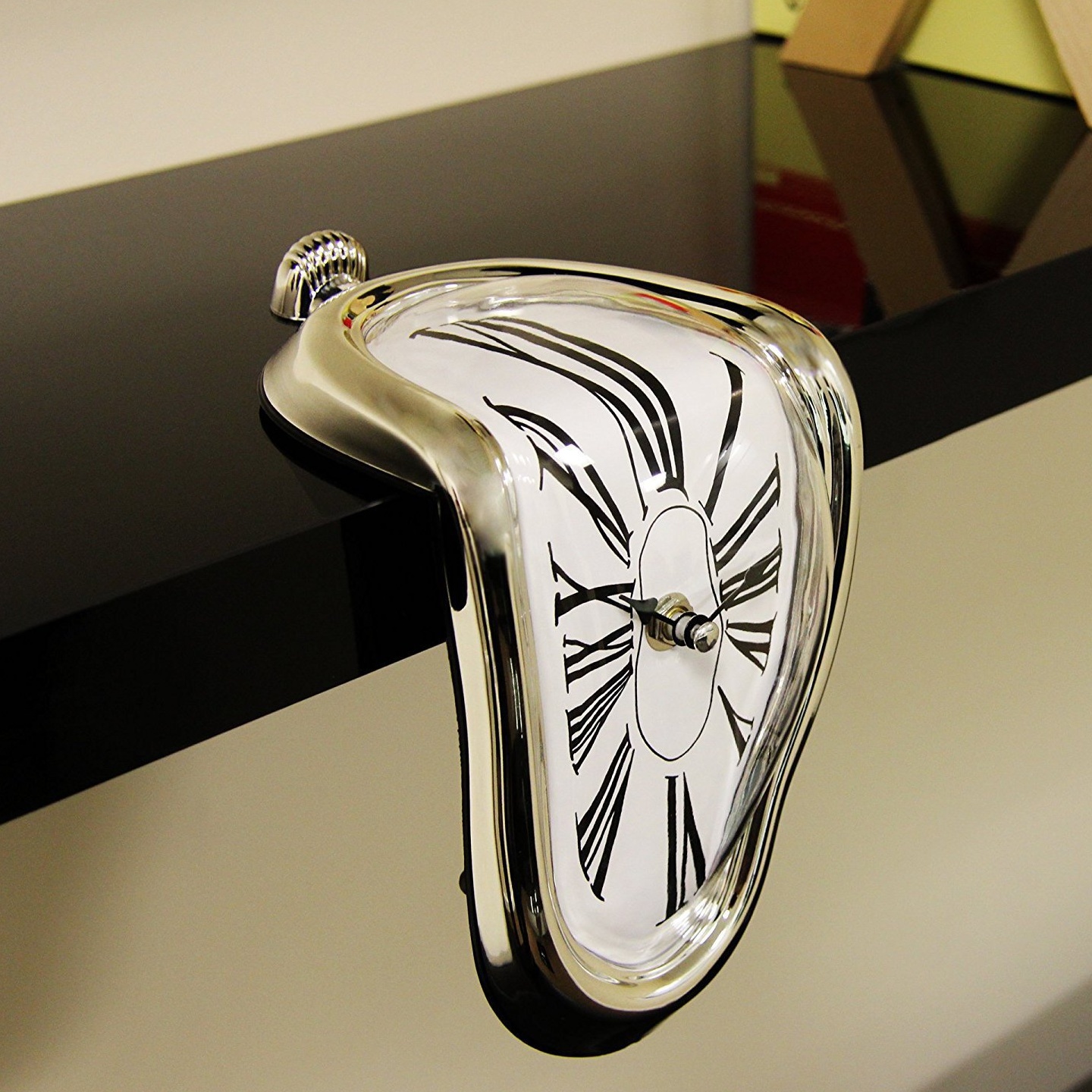 复古创意扭曲电子时钟个性融化家用客厅装饰时钟静音卧室床头钟表