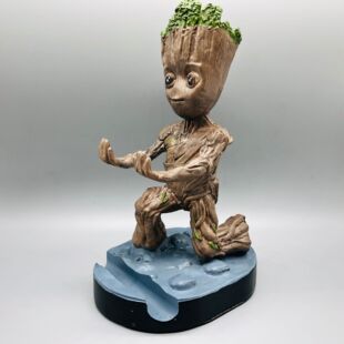 新款跪立卡通树手机支架游戏手柄支架摆件手机架