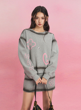 SOFITTE 25SS灰色喷绘趣味涂鸦印花上衣时尚休闲宽松短款卫衣女