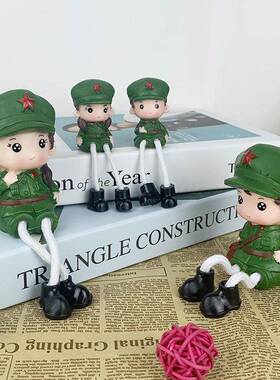 2026新款创意红军吊脚娃娃树脂工艺品摆件中式红军卡通玩具公仔