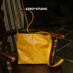 一作 柔软真皮简约风百搭托特包油蜡牛皮车缝线斜挎女包 EZRO