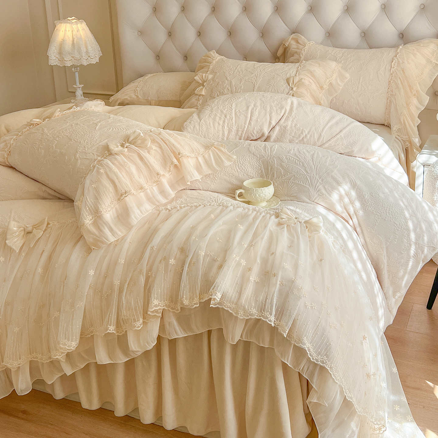 法式公主风雕花牛奶绒高级四件套