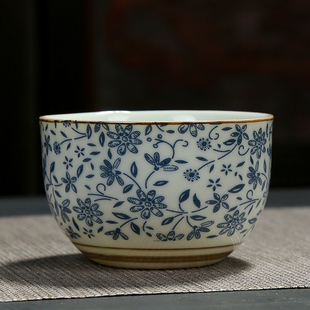 陶瓷茶杯100毫升功夫茶杯青花瓷杯子一口杯中式杯白酒杯家用小茶