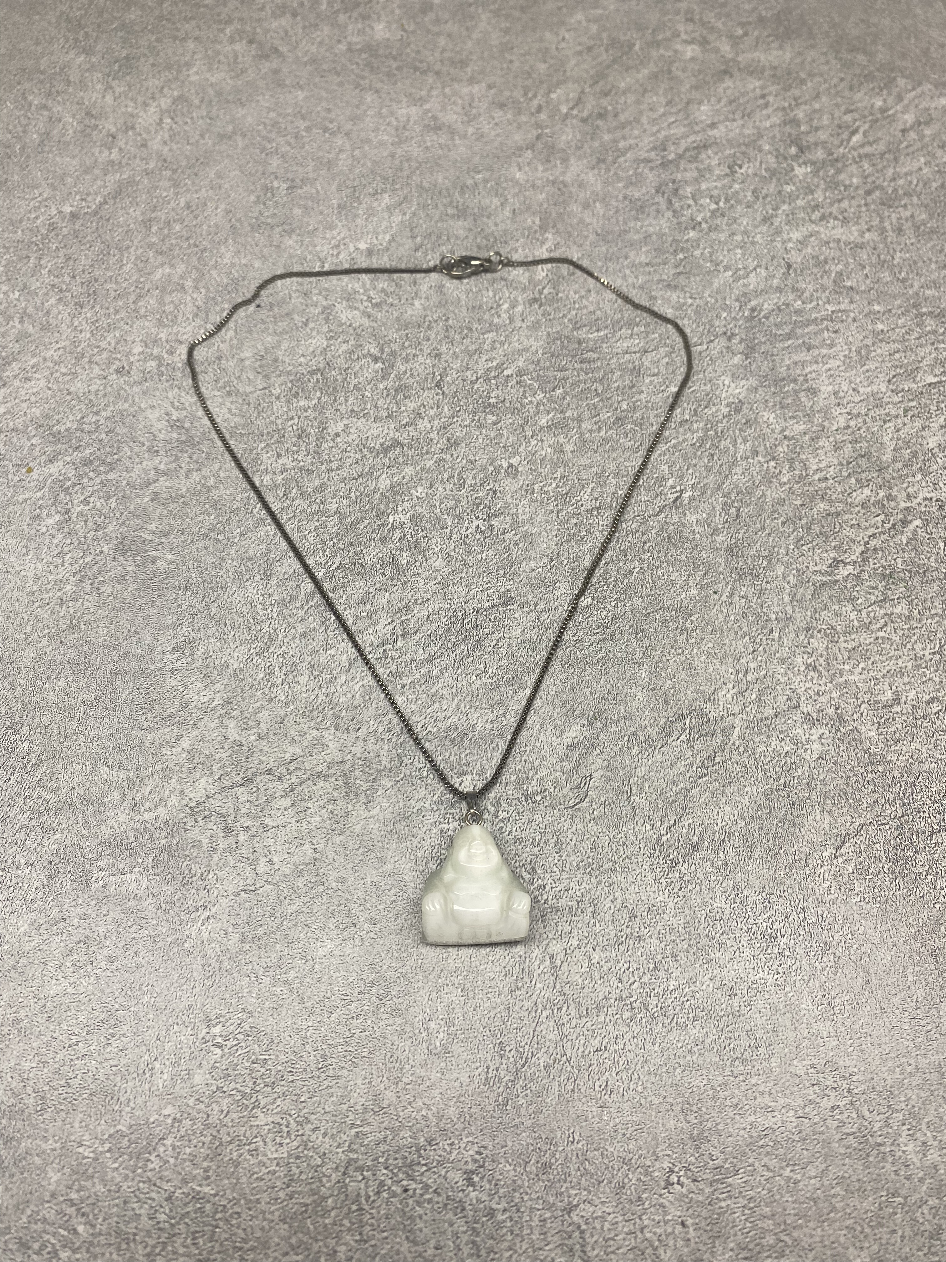 青岛饰品猫眼雕刻天然石项链不退不换 5.63