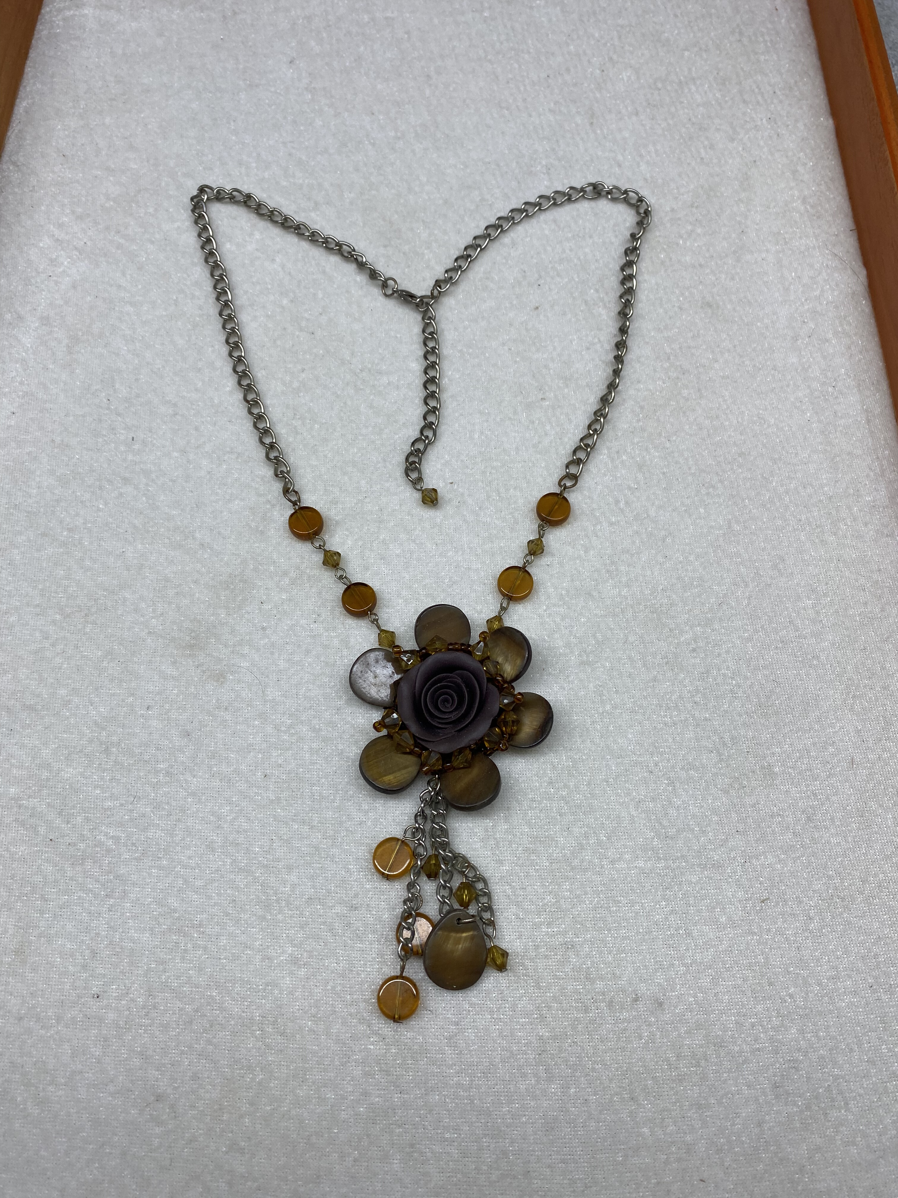 青岛饰品老货贝壳手编花项链微氧化不退不换 5.74