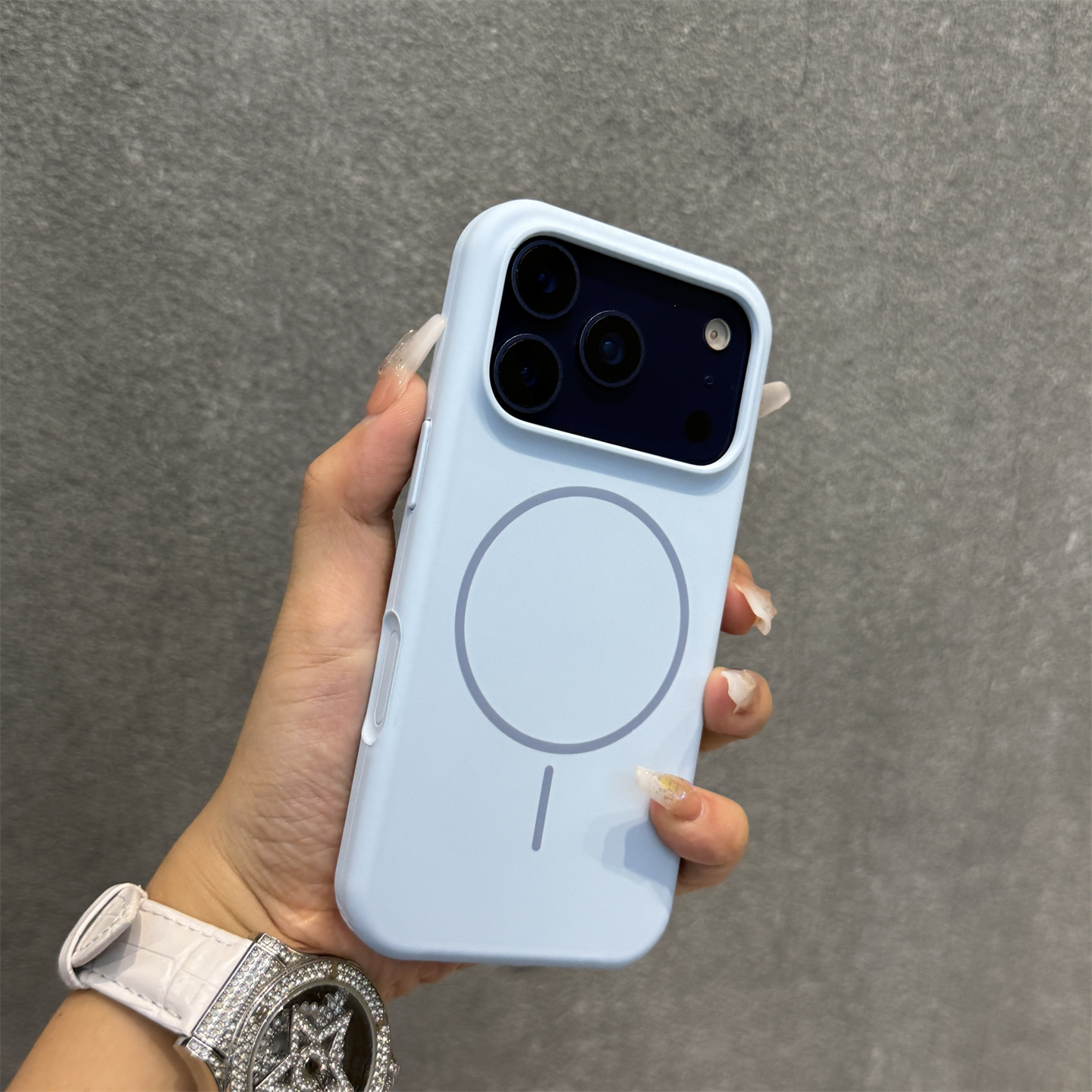 大孔全包相机适用苹果17手机壳奶黄大孔iphone17promax细圈磁吸液态16pro防摔15高端新品14保护套13情侣男女